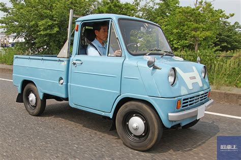 Istorinis Honda T360 pikapas