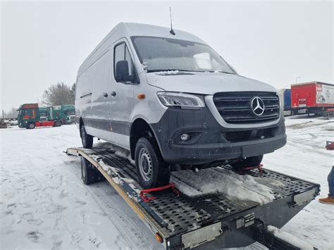 automobilio pervežimas nuo durų iki durų