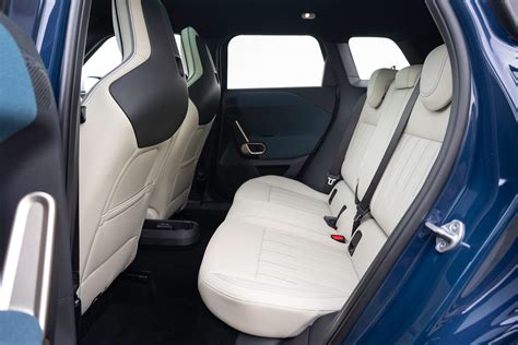 Kia Ceed interjero erdvė ir bagažinė