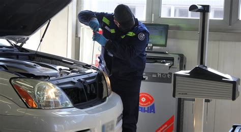 Grafikas apie suklastotos ridos automobilių dalį
