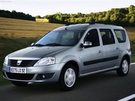 Dacia Logan MCV interjeras ir eksterjeras