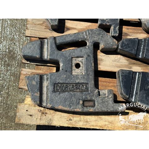 Balastiniai svoriai traktoriui