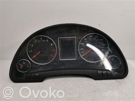 Audi A4 B7 prietaisų skydelio iliustracija