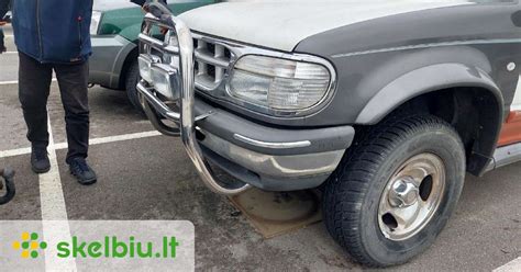 Apsauginis lankas Opel Vivaro priekiniam bamperiui