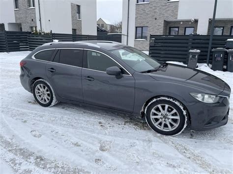 Nuotrauka: Mazda 6 automobilio interjeras su įdiegtu DVD grotuvu