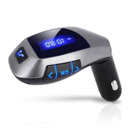Automobilio magnetolos USB ir Bluetooth jungtys