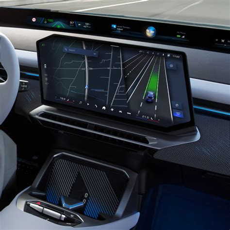 BMW automobilio navigacijos sistema su žemėlapiu
