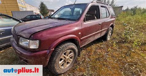 Opel Frontera automobilis
