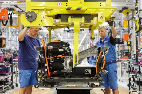 Automobilio surinkimo linija