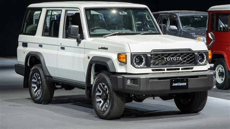 Toyota Classic automobilio detalės