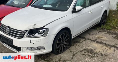 Galerija su įvairių stilių ir dizainų VW Passat ratlankiais