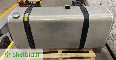 Kuro bakas ir degalinė