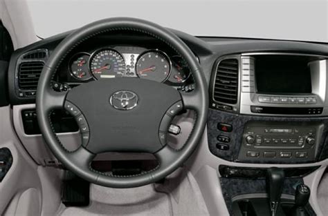 Toyota Land Cruiser 2006 interjeras