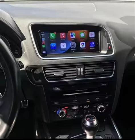 Automobilio prietaisų skydelis su sumontuota Android multimedijos sistema