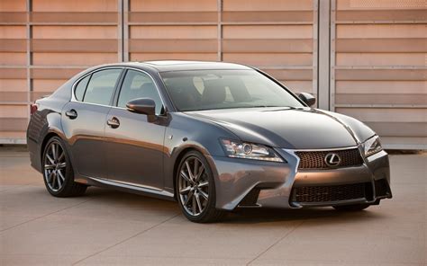 Lexus GS 2013 priekis
