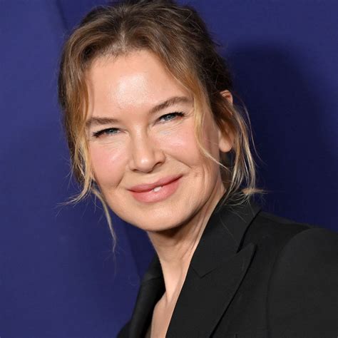 Renee Zellweger apdovanojimų ceremonijoje