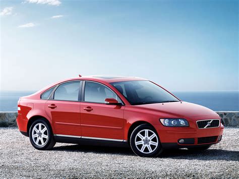 Volvo S40 dizainas