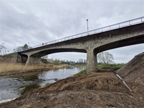 Diodų tiltas, pagrįstas KD213