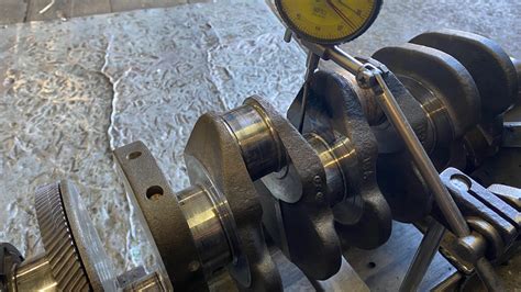 Paskirstymo velenėlio ir hidraulinio stūmiklio dėvėjimosi pavyzdžiai