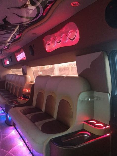 Interjero detalės Hummer limuzine