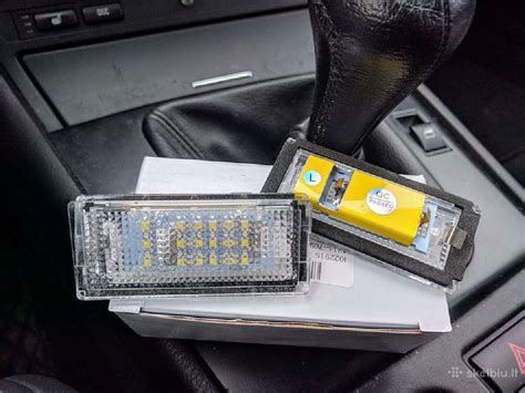 Atnaujintas BMW E46 numerio apšvietimas