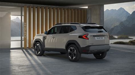 Trečiosios kartos Dacia Duster - priekis