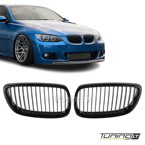 Chromuotos priekinės grotelės BMW E92 LCI