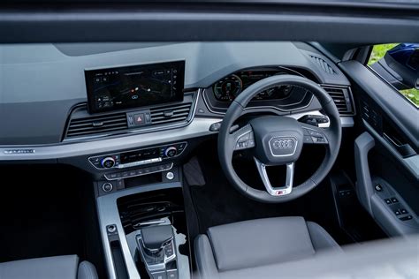 Audi Q5 interjeras