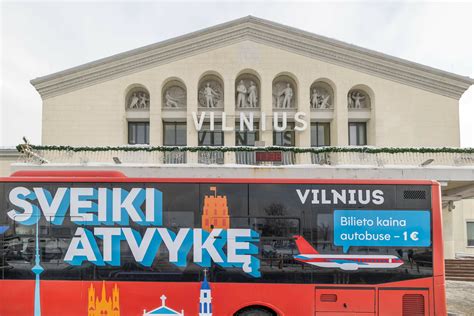 Autobusas prie Vilniaus oro uosto