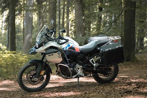 BMW F 900 GS Adventure bekelėje