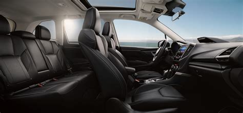 Subaru Forester automobilio interjeras