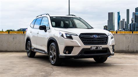 Subaru Forester automobilio galas