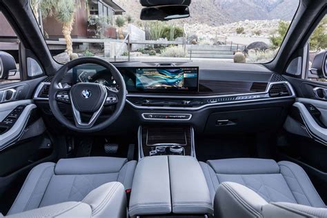 BMW X5 interjeras
