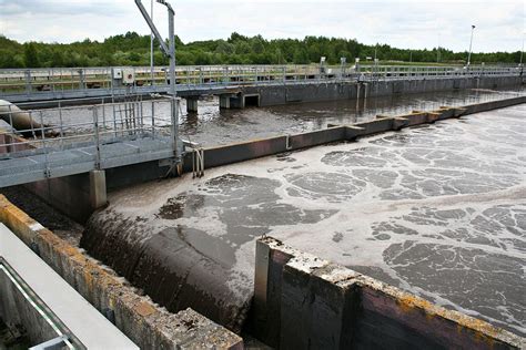 Simbolis, rodantis padangų perdirbimą ir antrinį panaudojimą