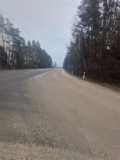 Kelio dangos storio matavimas