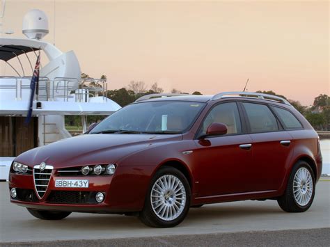 Alfa Romeo 159 Sportwagon 2008 variklio skyrius