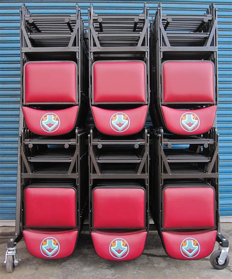 Nuotrauka mobilios mechaniko kėdutės