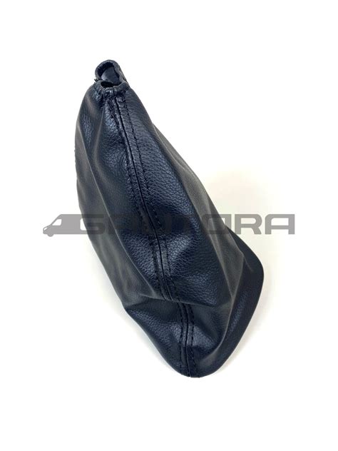 Honda Accord VII interjeras su pavarų svirties apdaila