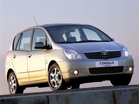 Toyota Corolla Verso 2003 galinis vaizdas