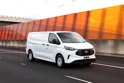 Ford Transit Custom nuomojamas automobilis