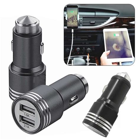 Automobilinis įkroviklis su keliais USB lizdais