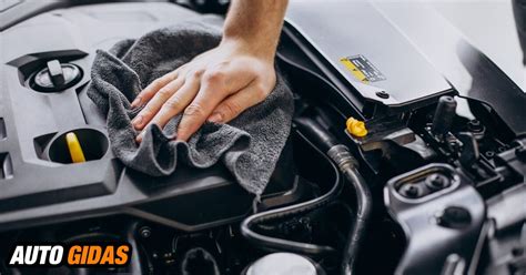 Infografika apie automobilio priežiūrą