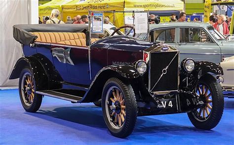 Istorinis „Volvo ÖV 4“ modelis