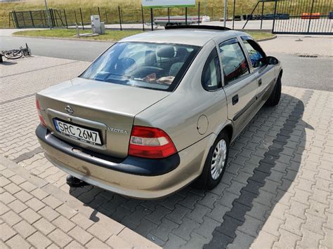 Opel Vectra B sedan
