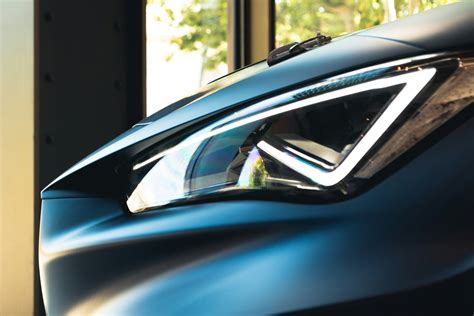 LED technologijos privalumai automobilių apšvietime