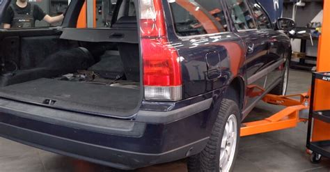 Volvo V70 rato keitimo įrankiai