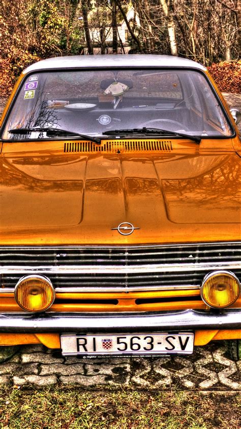 Istorinis Opel automobilis