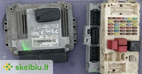 Elektroninis automobilio sėdynės valdymo blokas