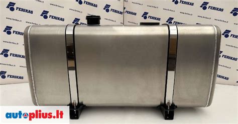 Degalų bakas automobiliui