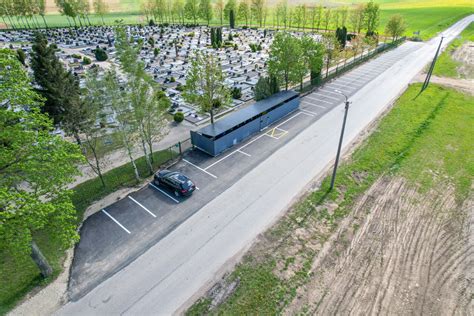 Bastnas automobilių kapinių panorama